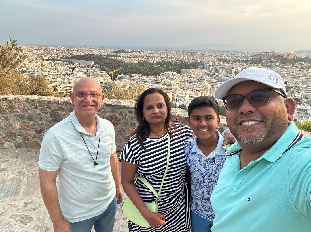 Athens City Tours-卡利地亚必去景点