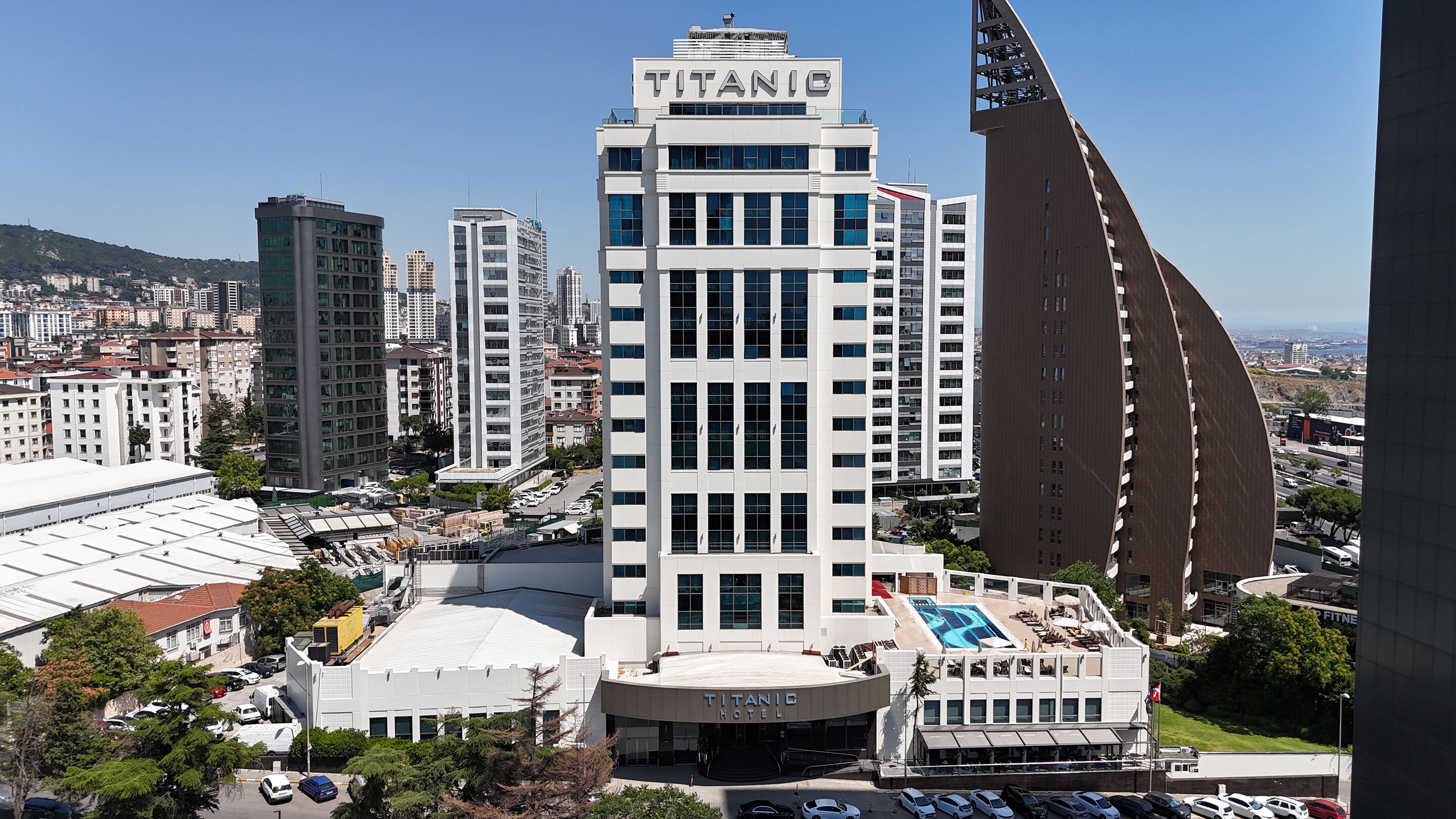 泰坦尼克卡尔塔尔商务酒店-浴室