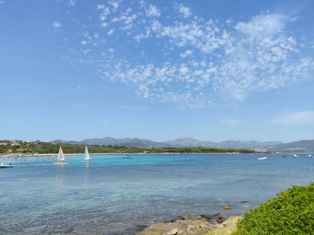 Spiaggia di Porto Ainu-Budoni必去景点