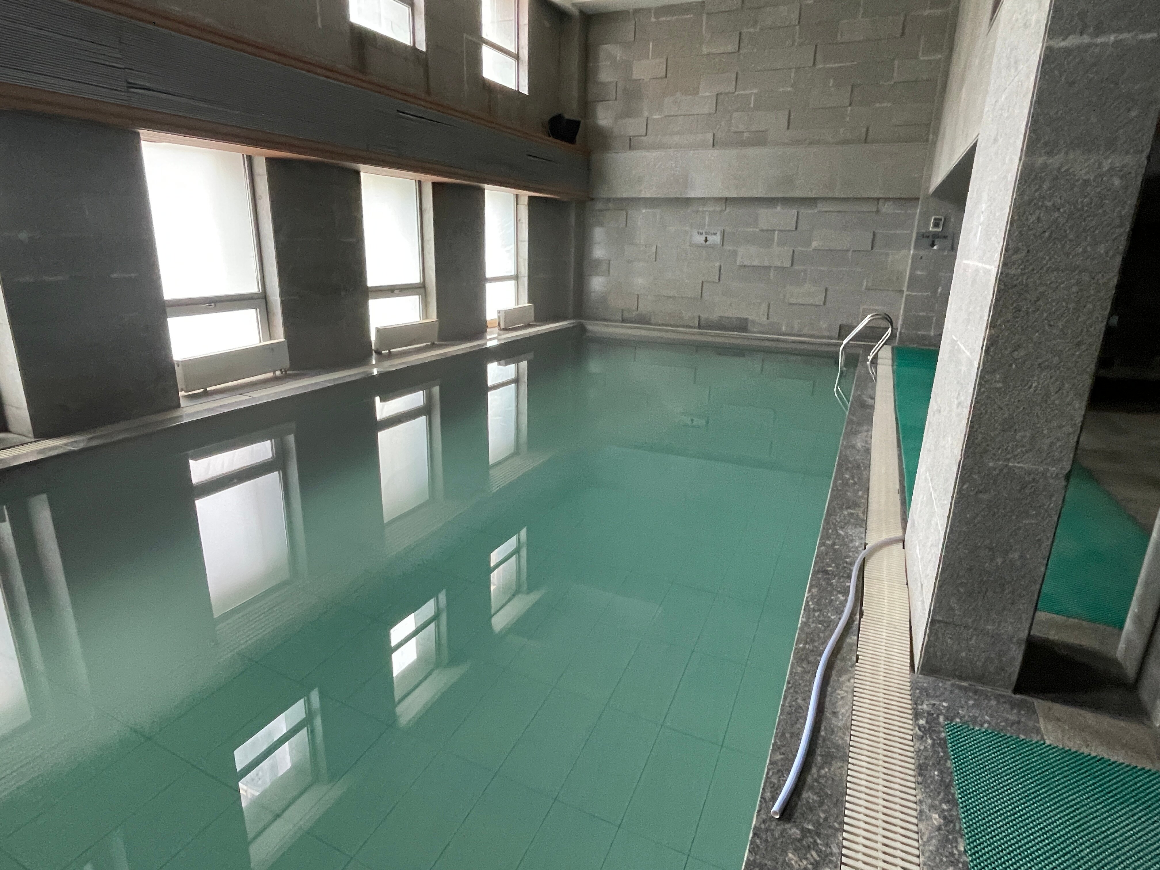 克普特酒店及会议中心-泳池