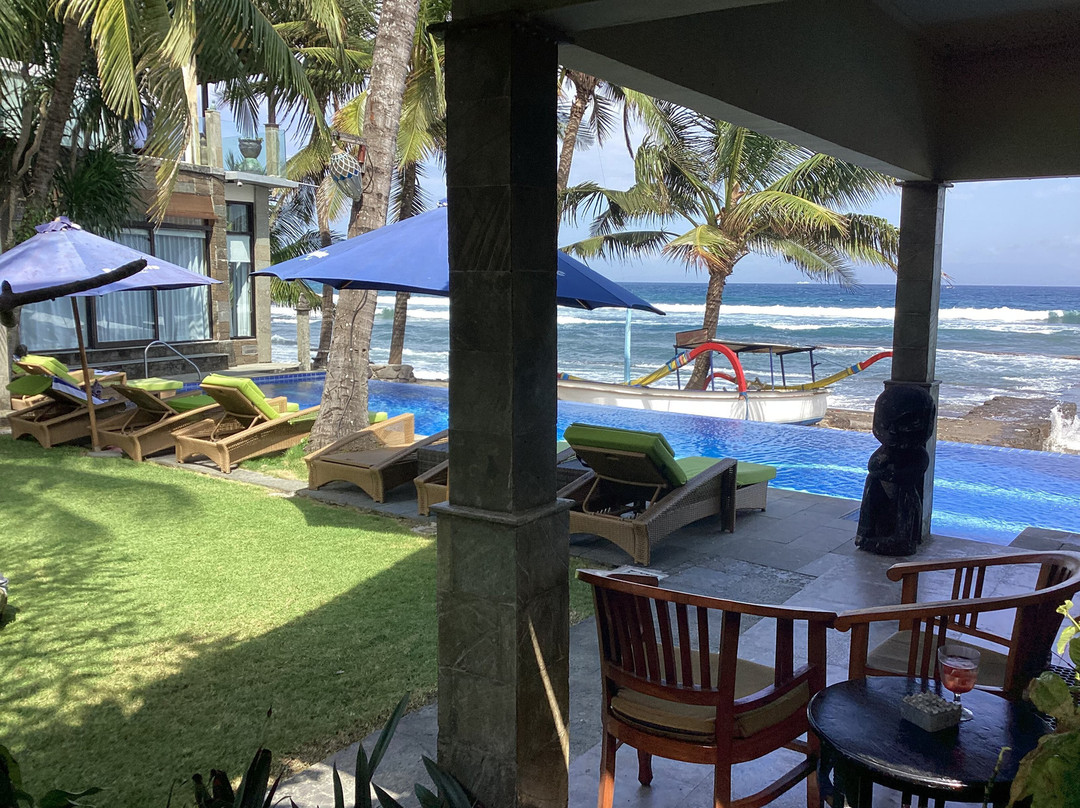 Bayshore Villas Candi Dasa主图