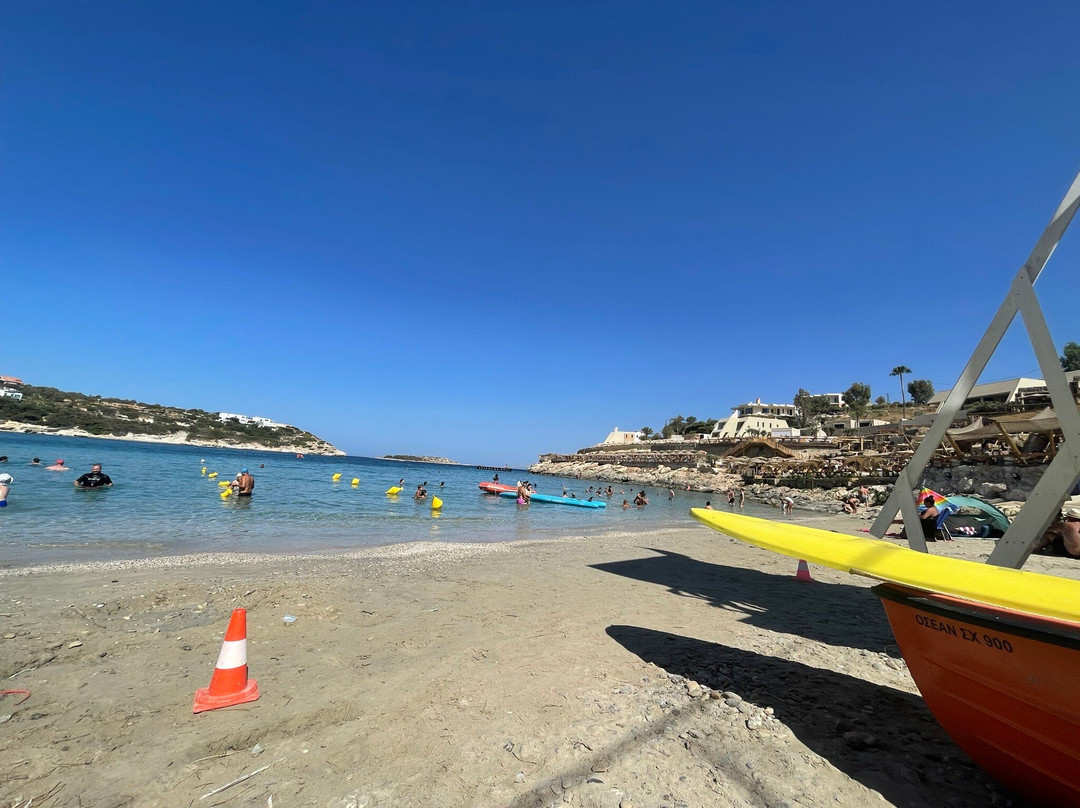 Loutraki Beach-Marathi必去景点