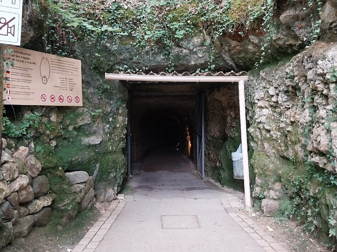 Le Gouffre de Proumeyssac-Audrix必去景点