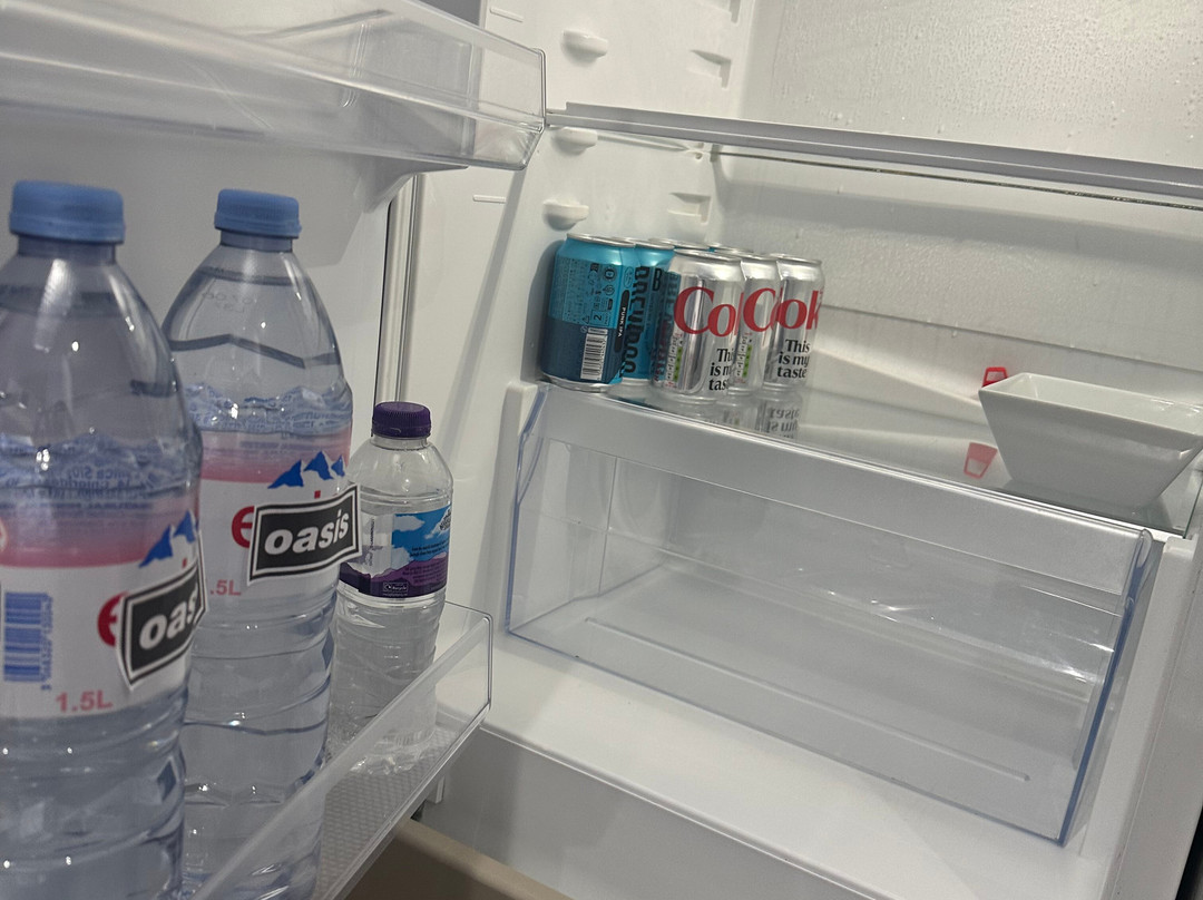 The Westlynne Hotel & Apartments主图