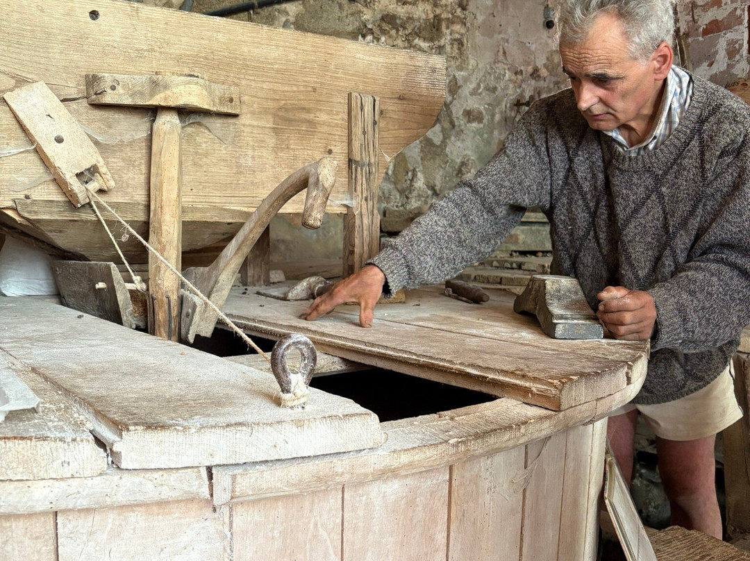 Moulin le Moulinet-Saint-Andre-de-Najac必去景点