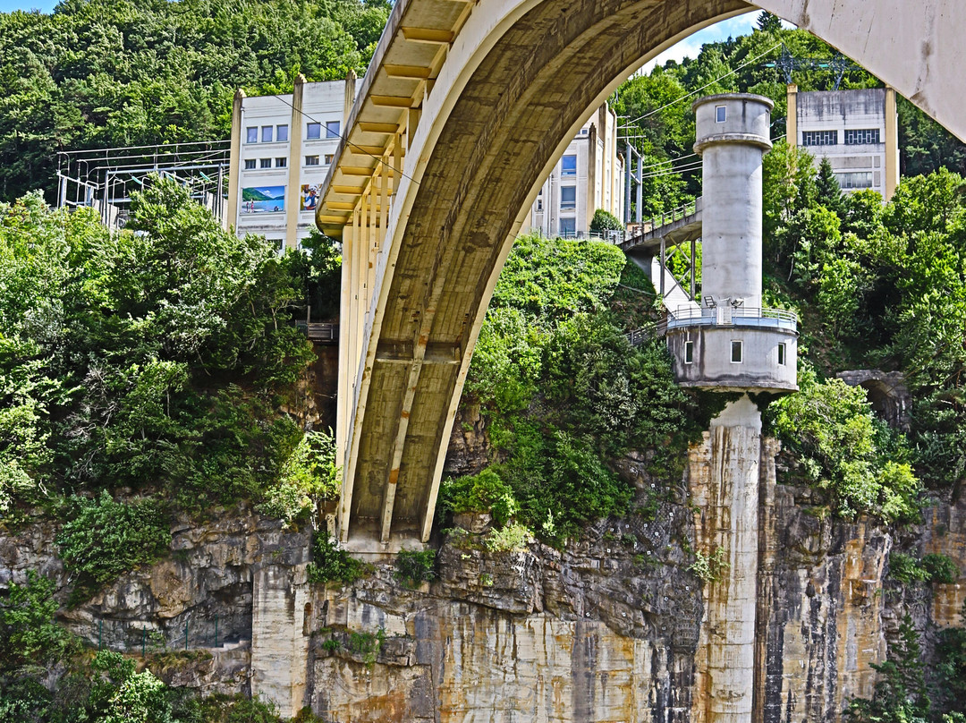 Belvedere du barrage du Sautet-Corps必去景点