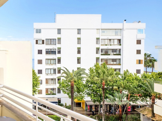 卡普迪玛尔公寓式酒店主图