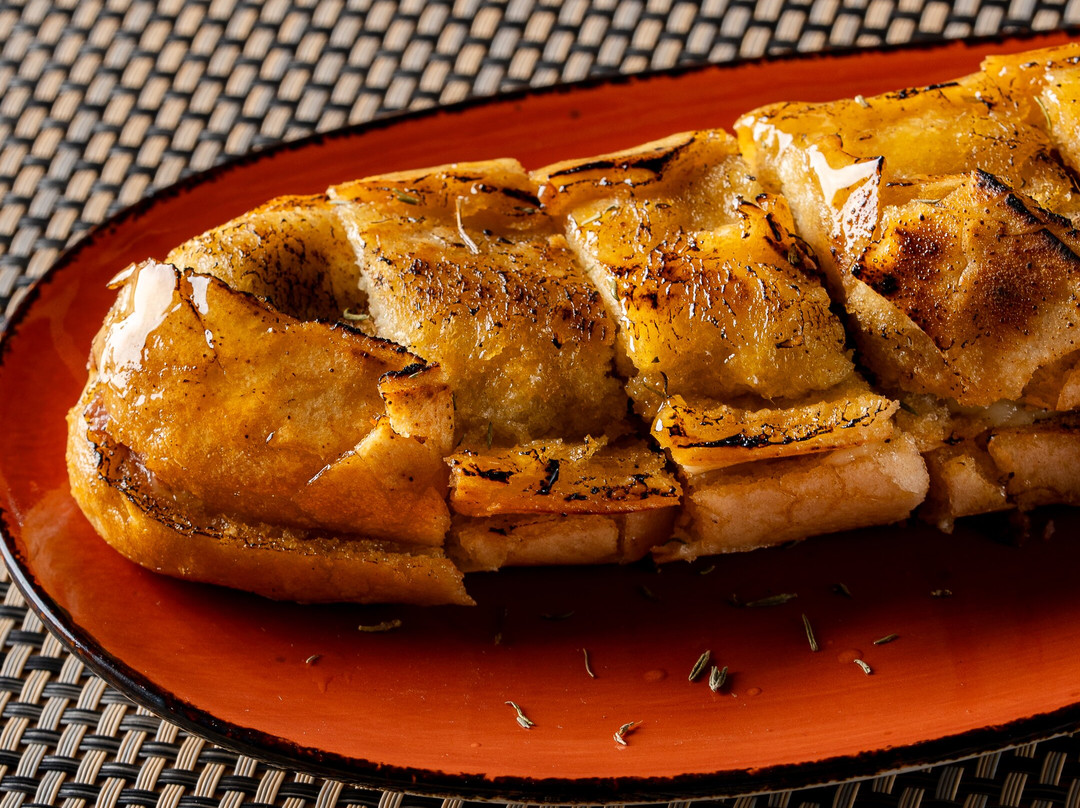 Guará Restaurant & Bakery