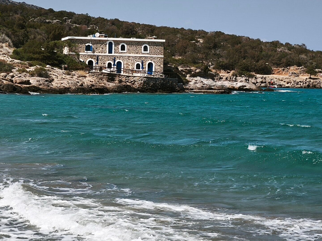 Karavostási Beach-Istron必去景点