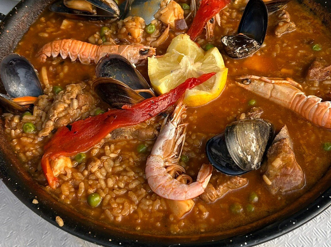 Hotel Les Roques主图