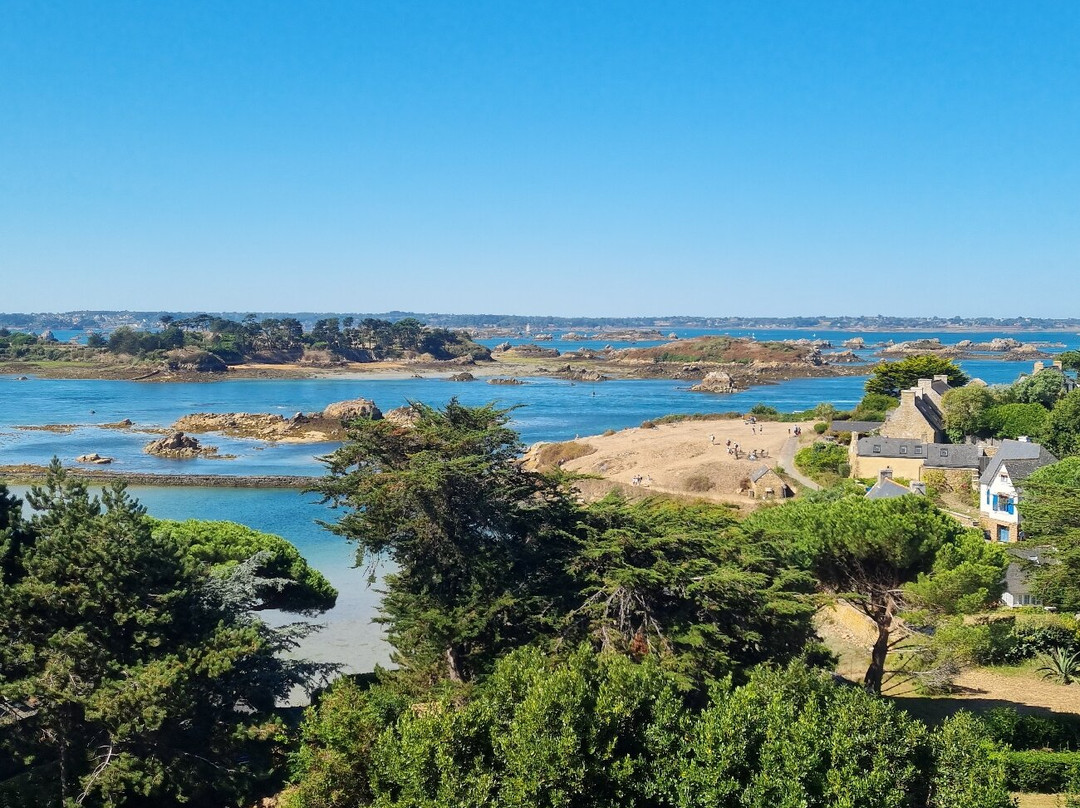 Chapelle Saint-Michel-Ile-de-Brehat必去景点