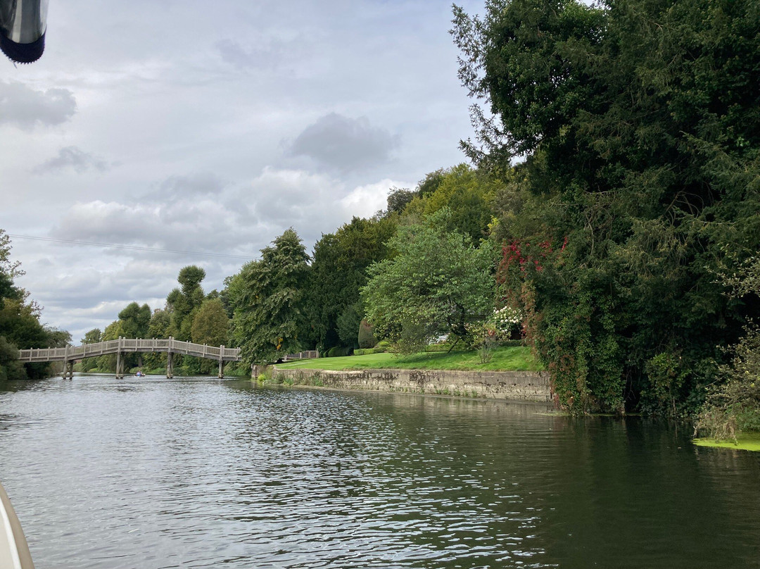 Boating at Cliveden-塔普洛必去景点