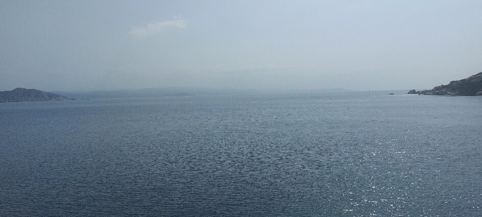 Spiaggia Rena di Ponente-圣特雷莎加卢拉必去景点