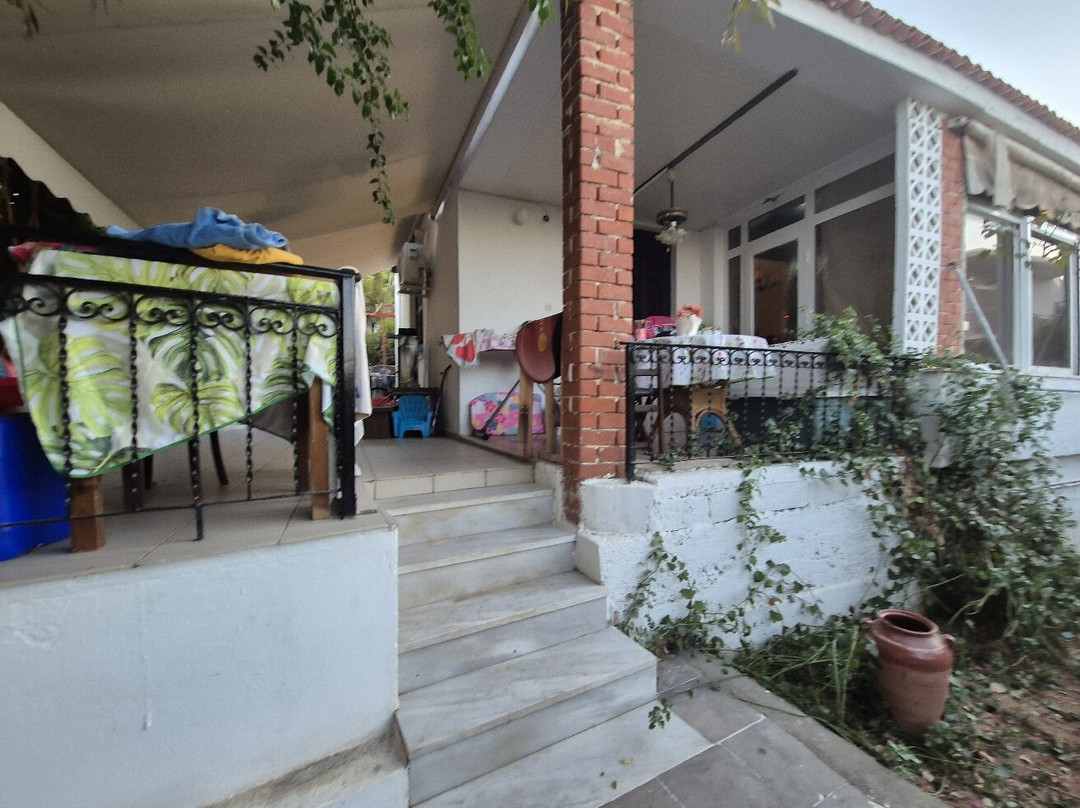 瓦萨洛拉斯酒店主图