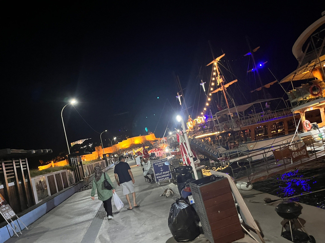 Setur Kusadasi Marina Carsi-库萨达斯必去景点