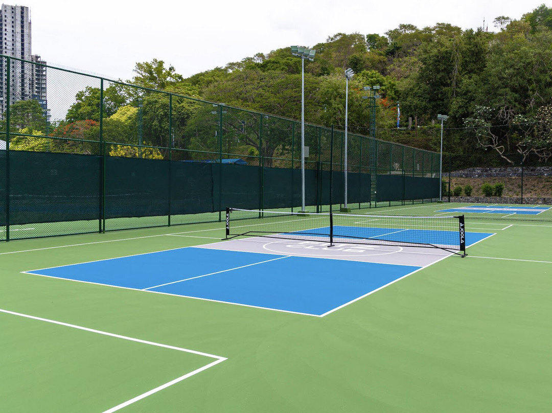 皇家悬崖盛大度假村主图