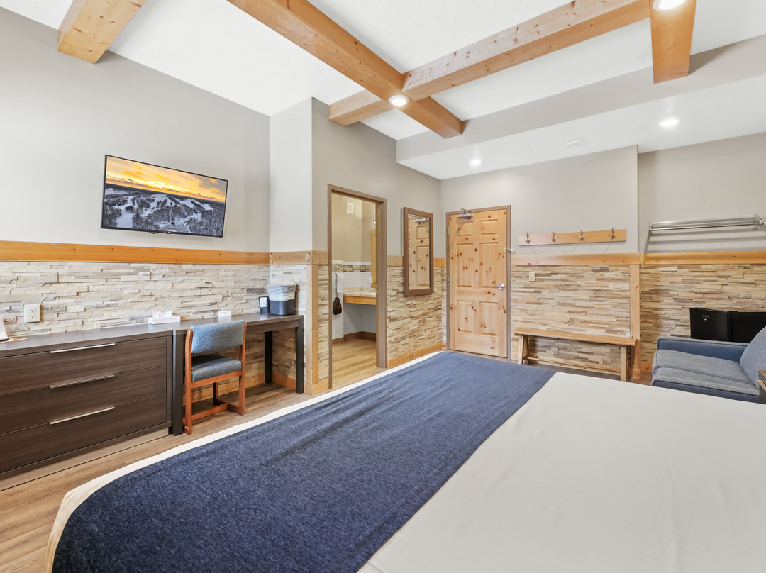 Caberfae Peaks Ski & Golf Resort主图