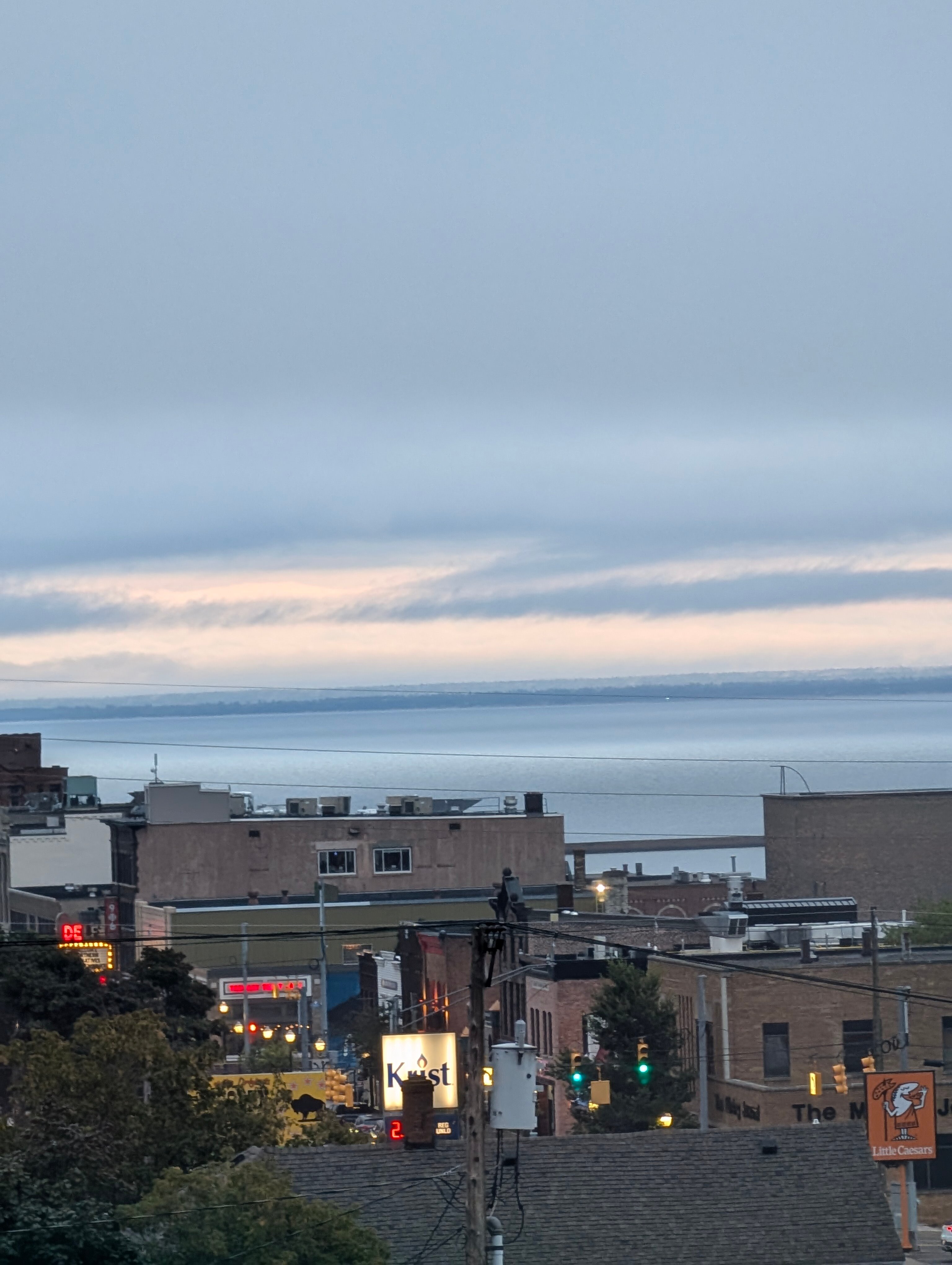 Ramada by Wyndham Marquette-官方