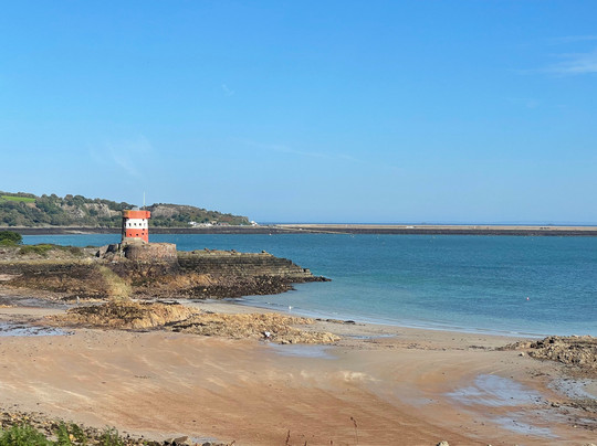 Tantivy Blue Coach Tours-St. Helier必去景点