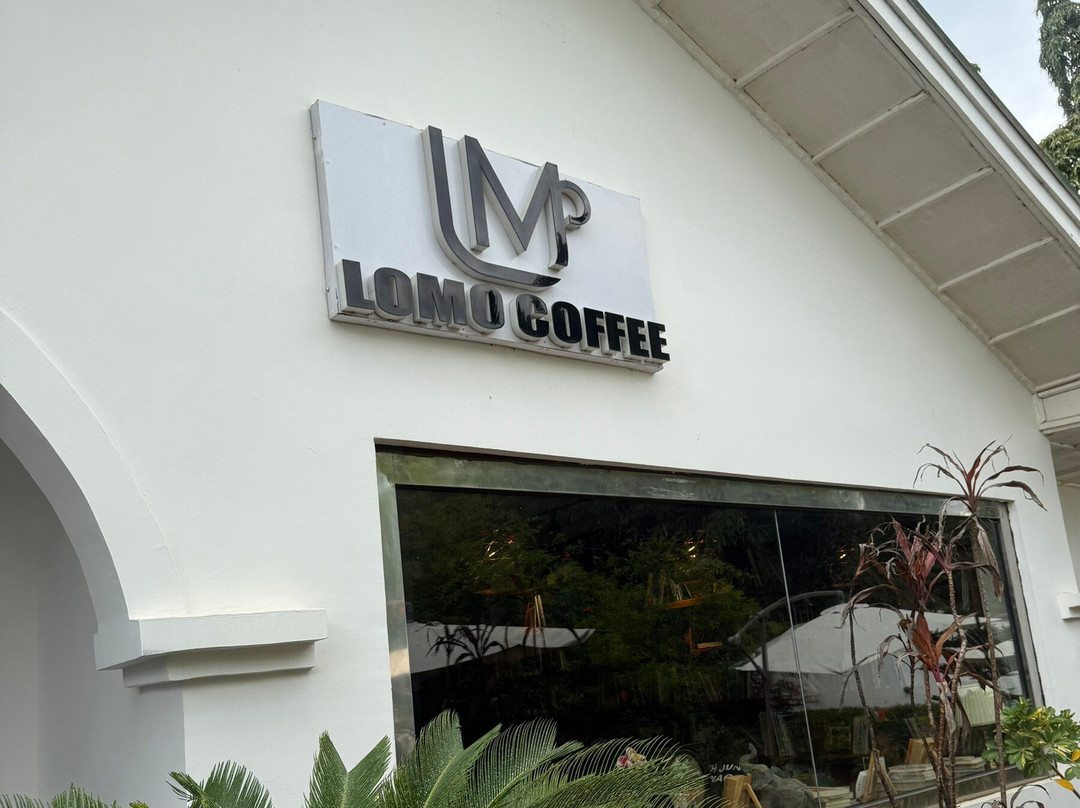 Lomo Coffee And Restaurant