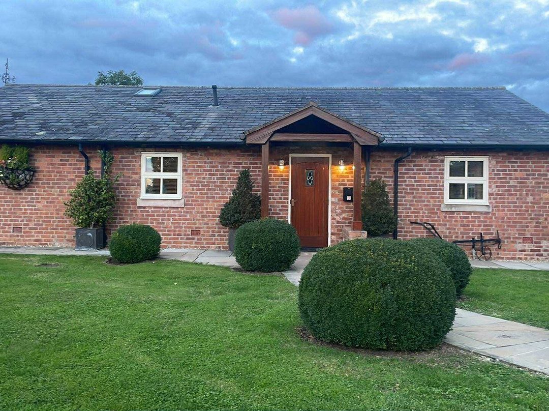 New Farm Cheshire Holidays主图