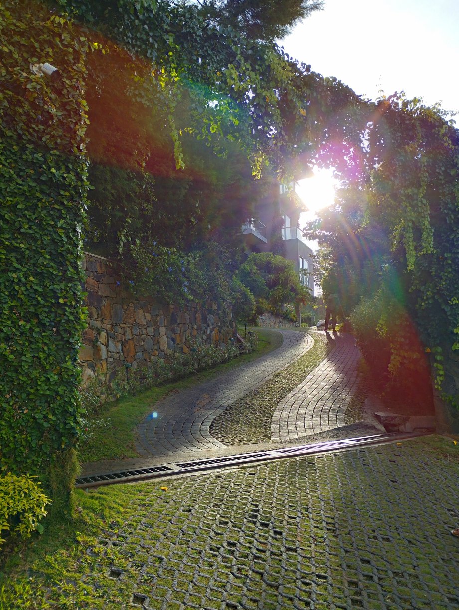 Aaradhya旗下康提天空阁楼-浴室