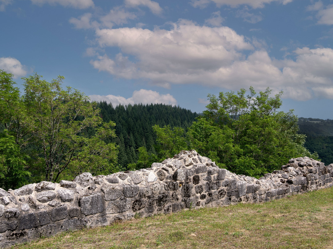 Chateau de Ventadour-Moustier-Ventadour必去景点