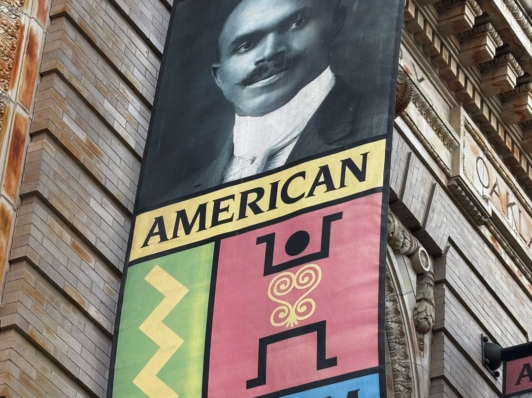 African American Museum and Library-奥克兰必去景点