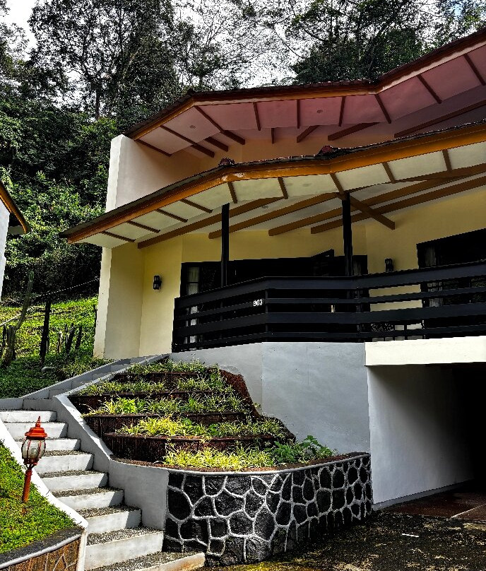 Lembah Hijau Resort Hotel主图