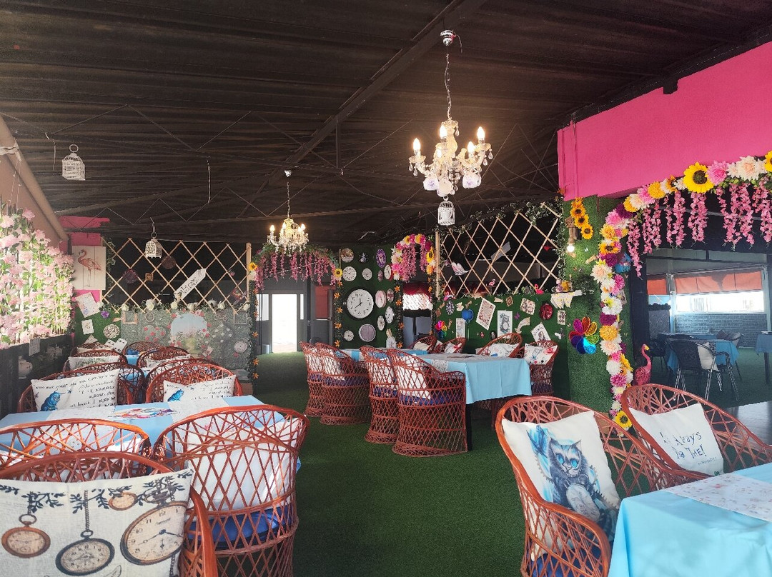 Mac's Tearoom