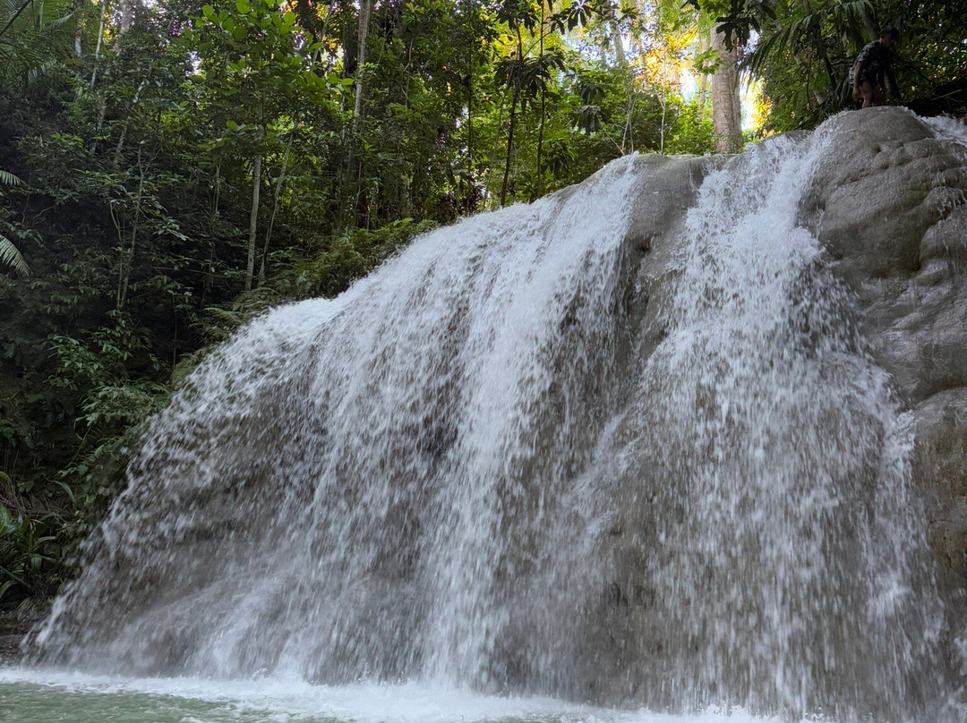 卢纳森瀑布-圣胡安必去景点