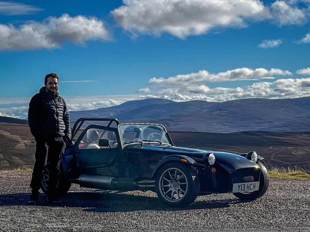 Highland Caterham Hire-埃尔金必去景点