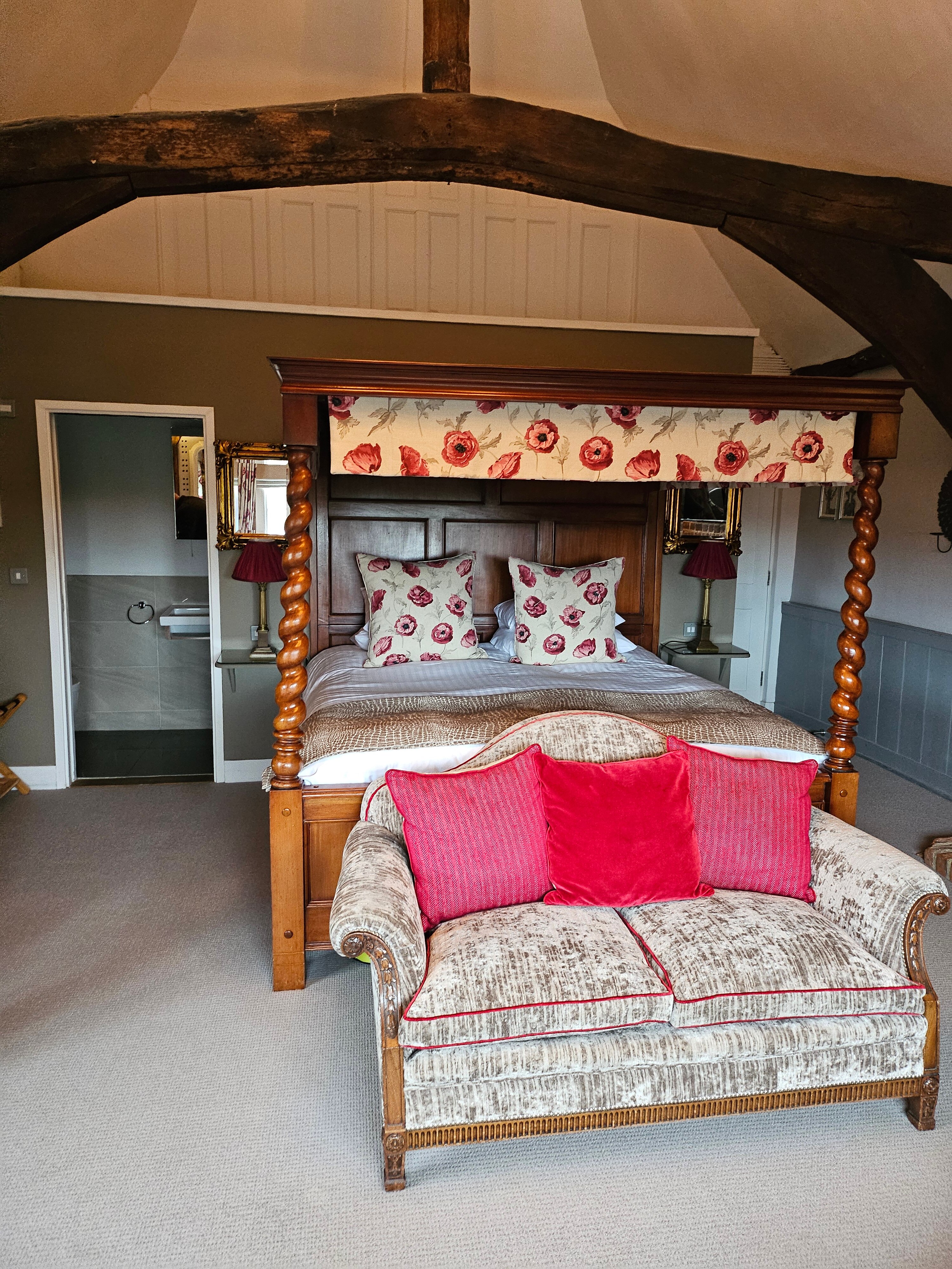 The Dog at Wingham-官方