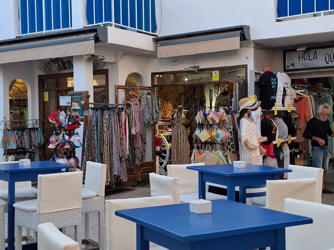 Blue Martin-Es Pujols必去景点