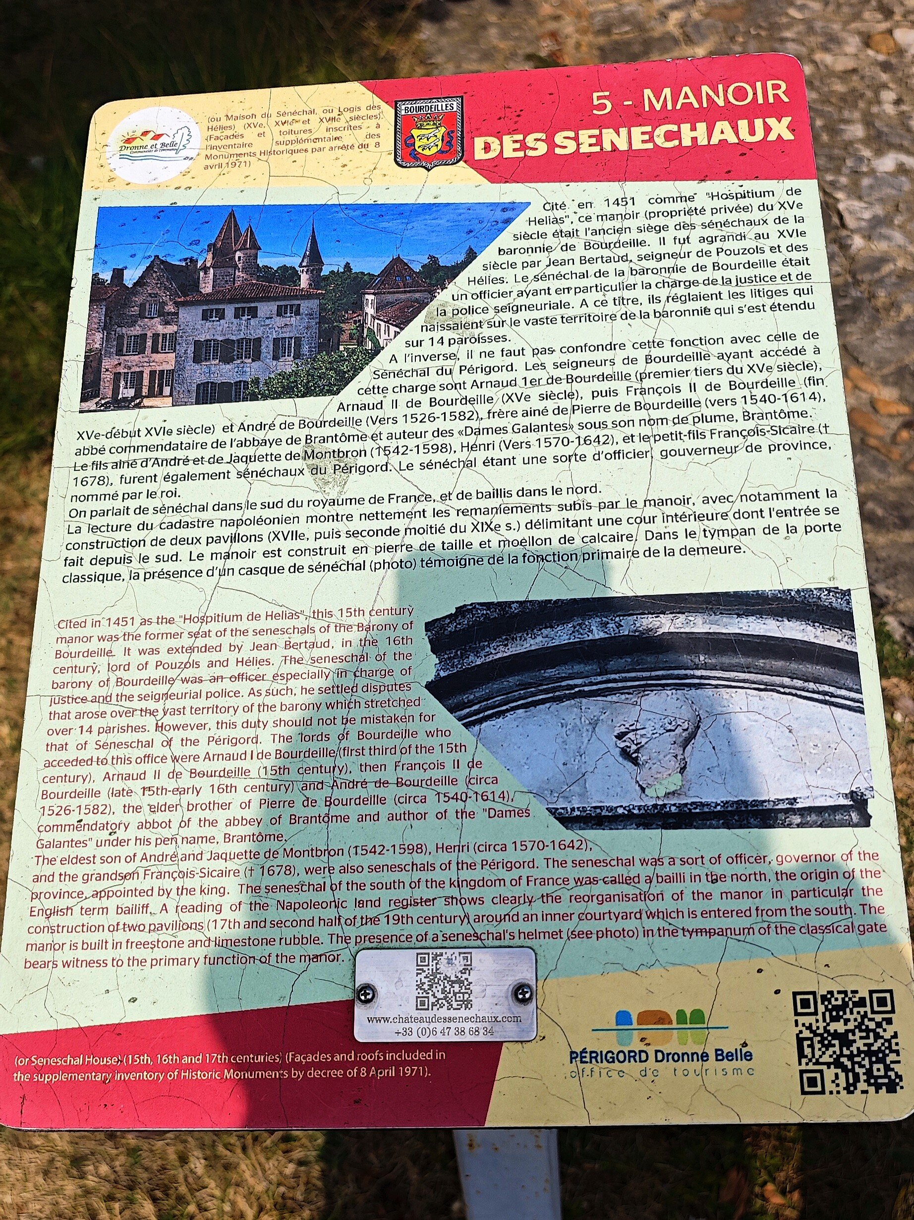 Château Des Sénéchaux-官方