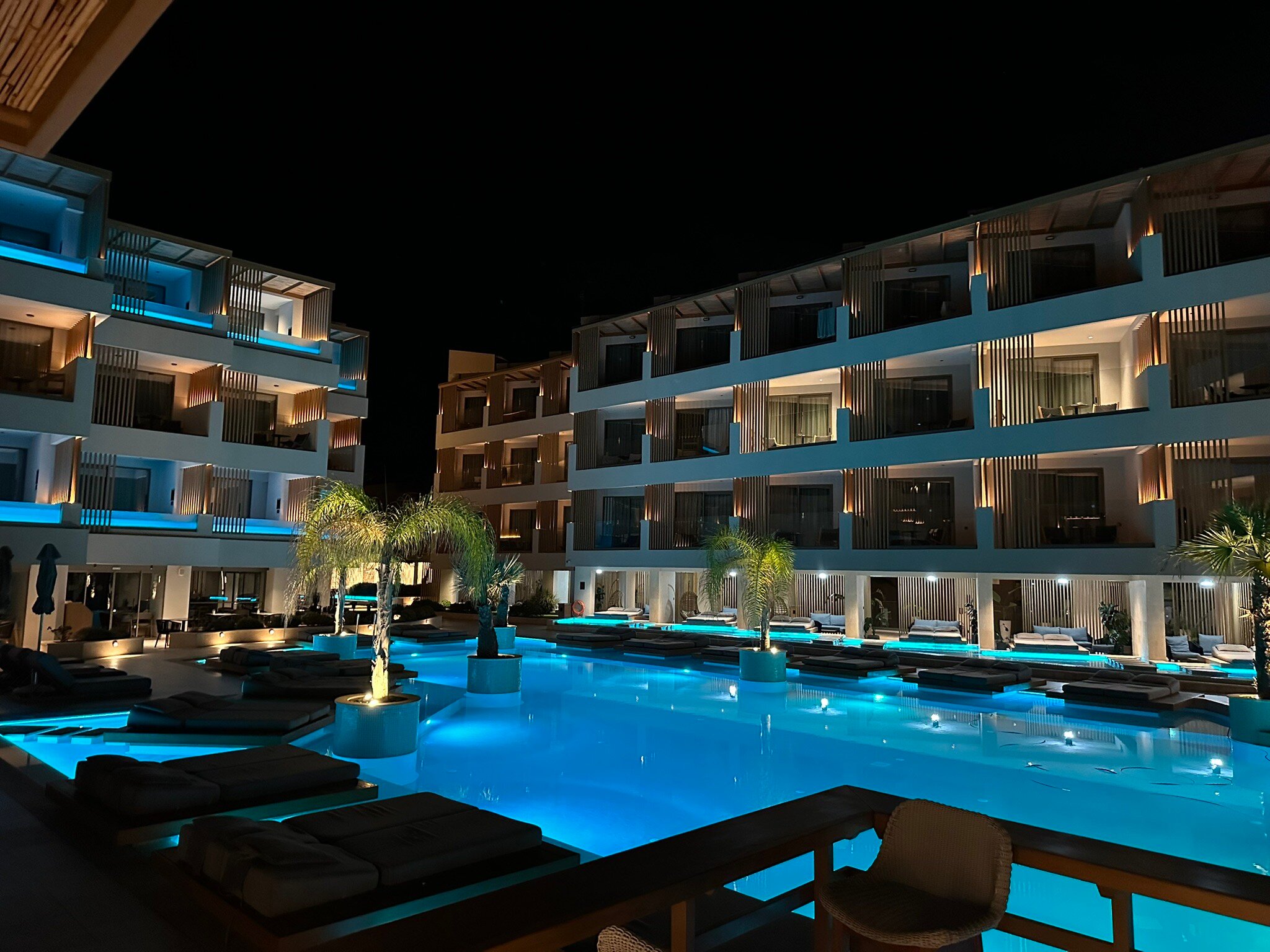 Akasha Beach Hotel & Spa-官方