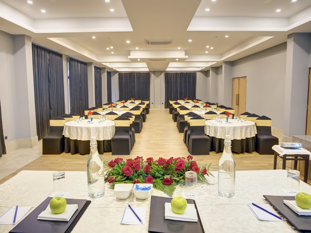 Cygnett Resort Mountain Breeze - Nainital主图