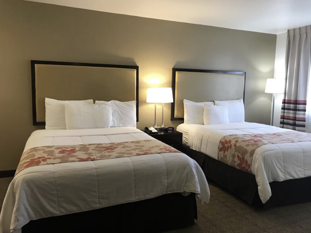 Hawthorn Suites by Wyndham Victorville-客卧