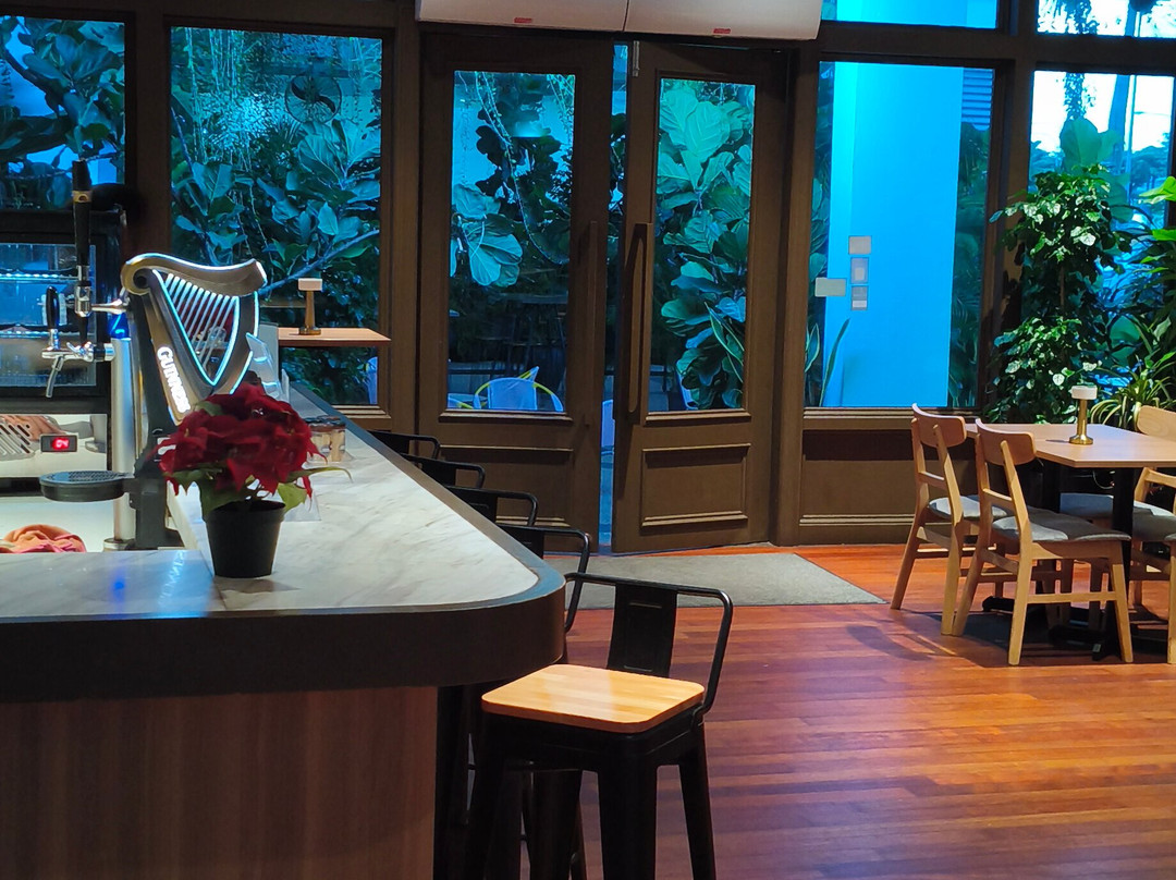 调雪邦酒店主图