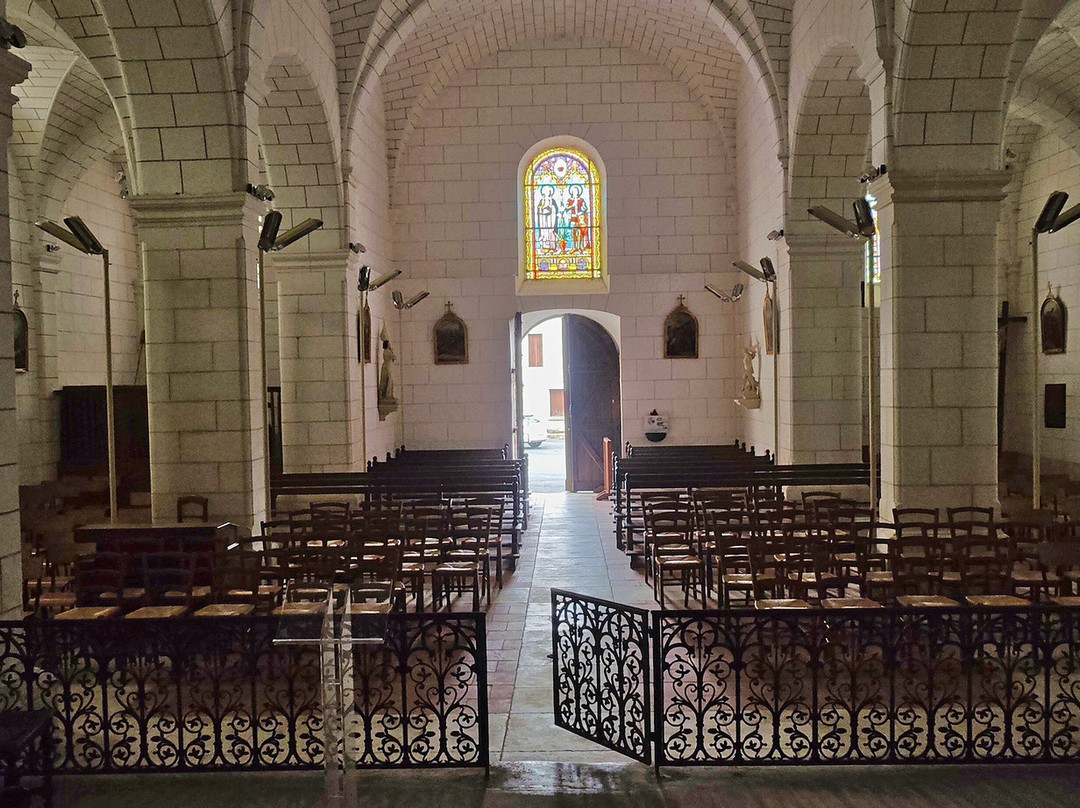 Église Saint-Saturnin-Quinsac必去景点