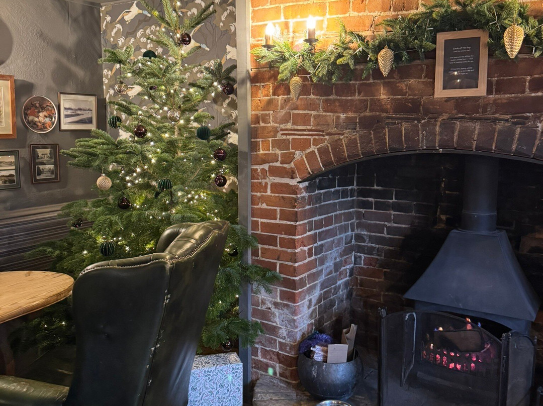 The Westleton Crown主图