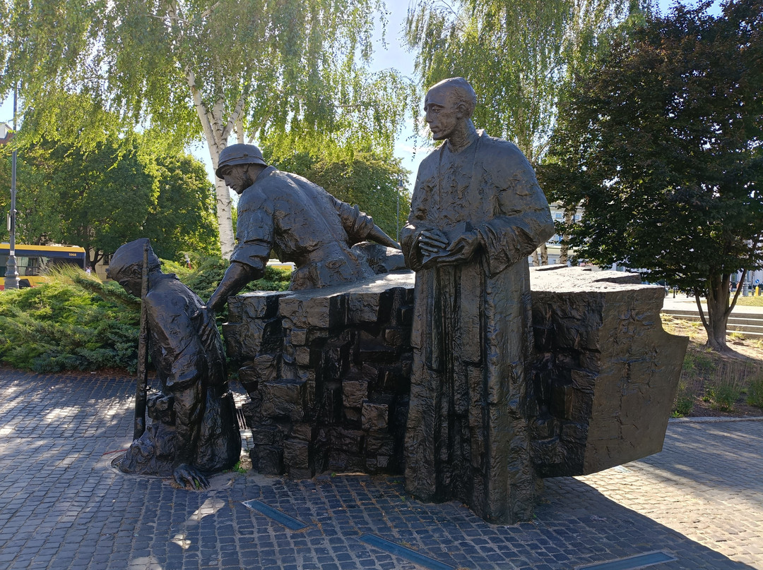 Warsaw Uprising Monument-华沙必去景点