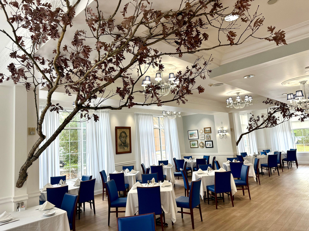 The Oak Room & Tavern