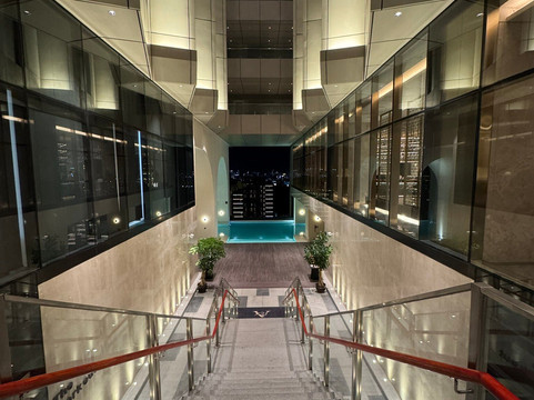 Arjuna Solitaire Hotel