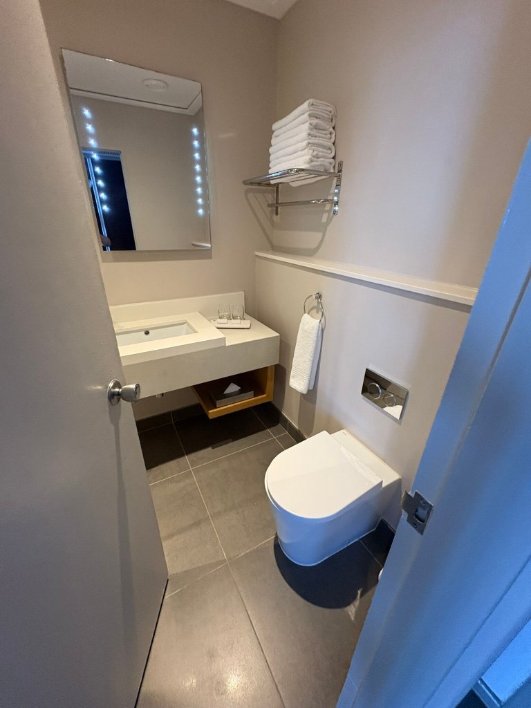 Garden Court Kings Beach-浴室