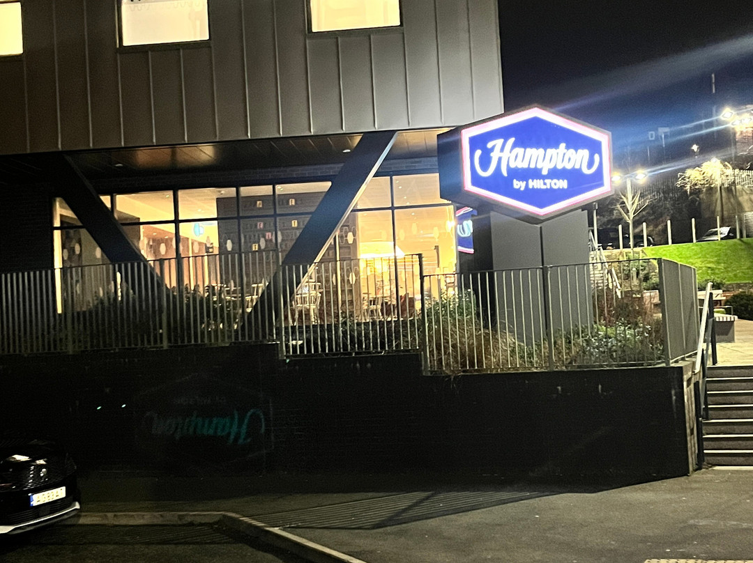 Hampton By Hilton Rochdale主图