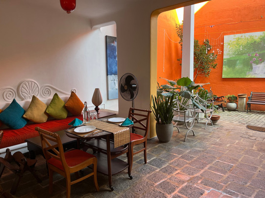 Anugaa in The City主图