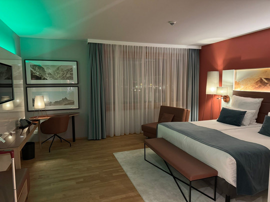 Leonardo Hotel Zurich Airport主图