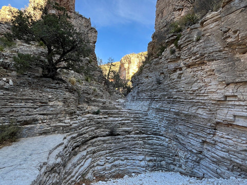 Devil's Hall Trail-Guadalupe Mountains National Park必去景点