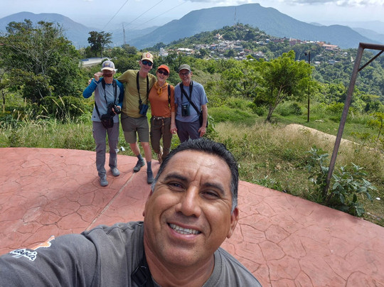 Bird Guide Cornelio-瓦图尔科必去景点